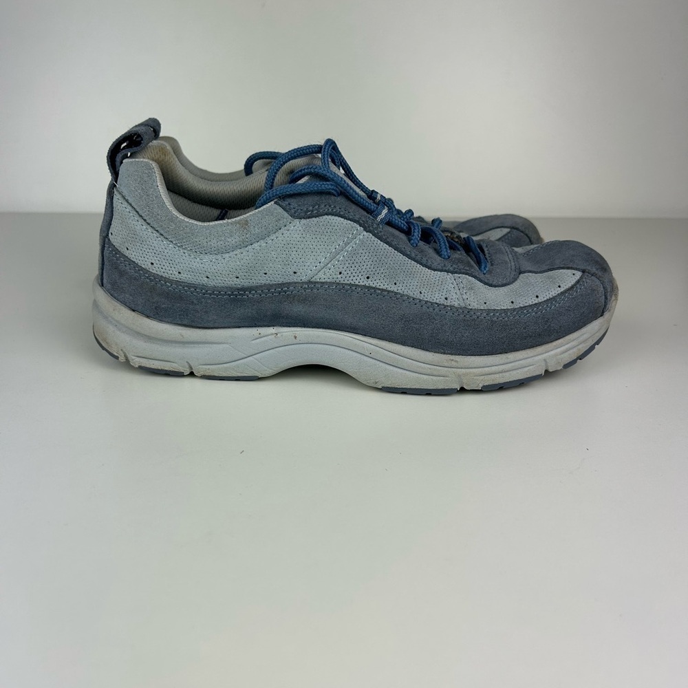 L L BEAN CASUAL LACE UP HIKING WALKING SHOES SIZE 8